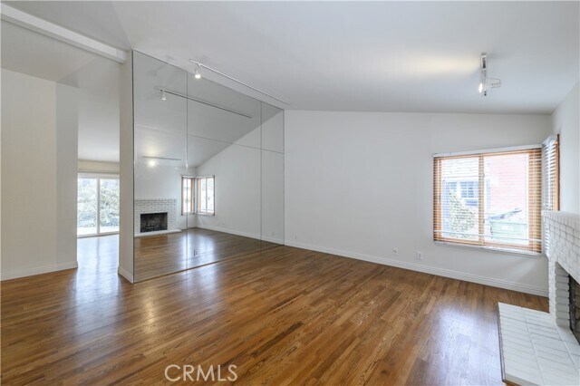 Photo - 4866 Rochelle Ave