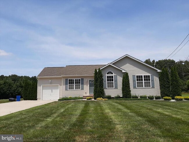 Building Photo - 122 Morris Ave