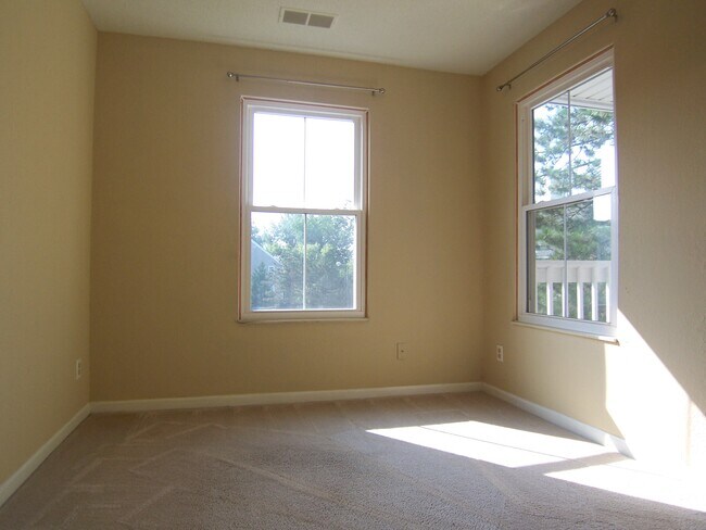 Photo - 109 Fieldcrest St Unit 301