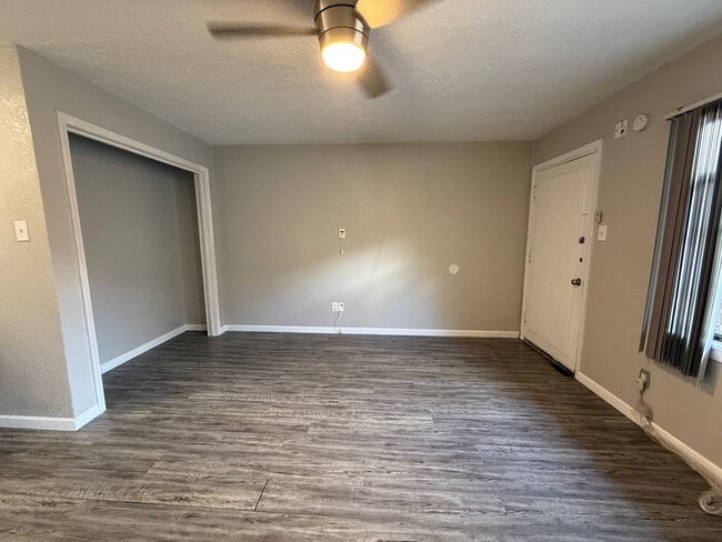 Building Photo - 2501 Yoakum Blvd Unit 12