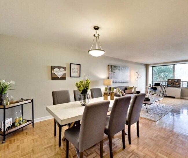 660 Briar Hill