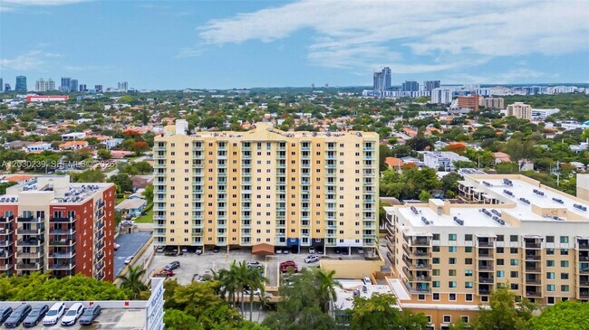 Photo - 3500 Coral Wy Unit PH111