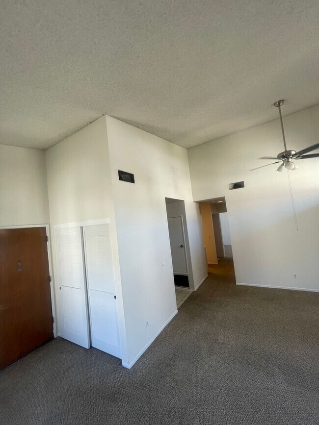 Phillips Ranch 2 Bedroom Condo House Rental in Pomona, CA