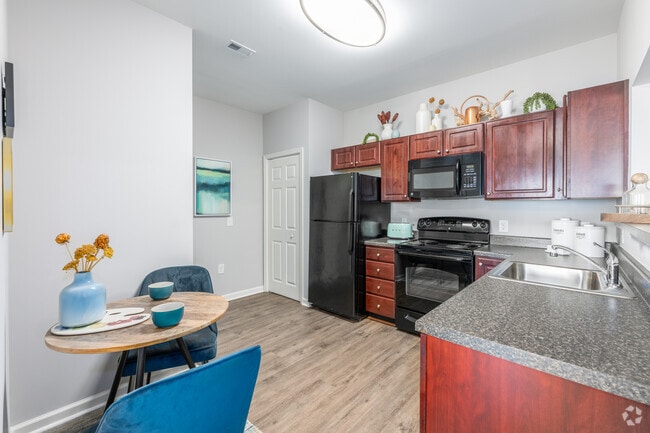 2BR, 2BA - 1,160 SF - Kitchen - The Village at Odenton Station