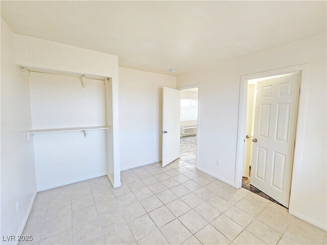 Photo - 1521 Old W Ave