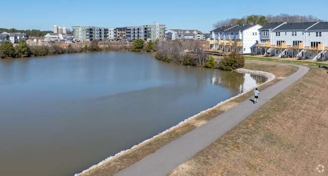 Walking Trail around the Lake
