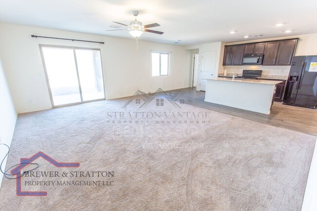 Photo - 4020 N Ghost Holw Ave
