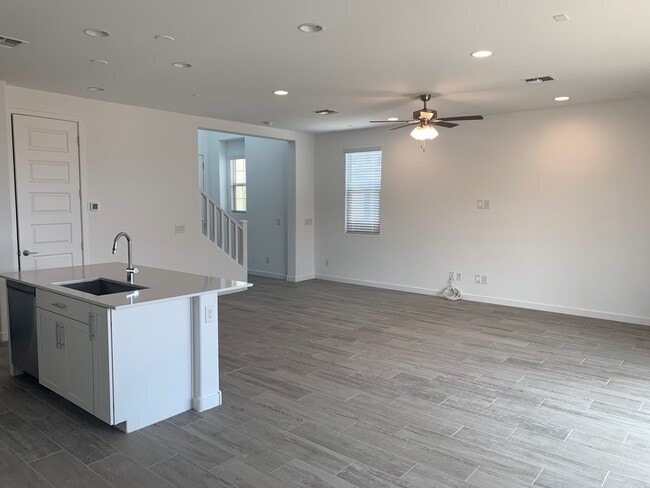 Photo - 9923 E Tiburon Ave