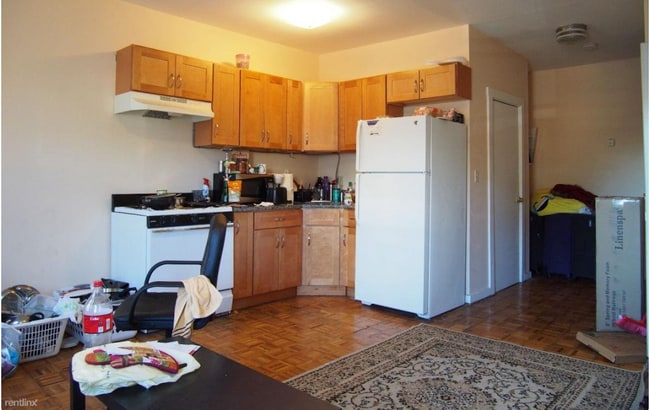 Photo - 1576 Tremont St