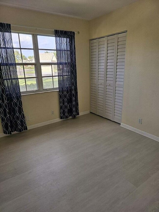 Photo - 1554 SE Royal Green Cir Unit 101