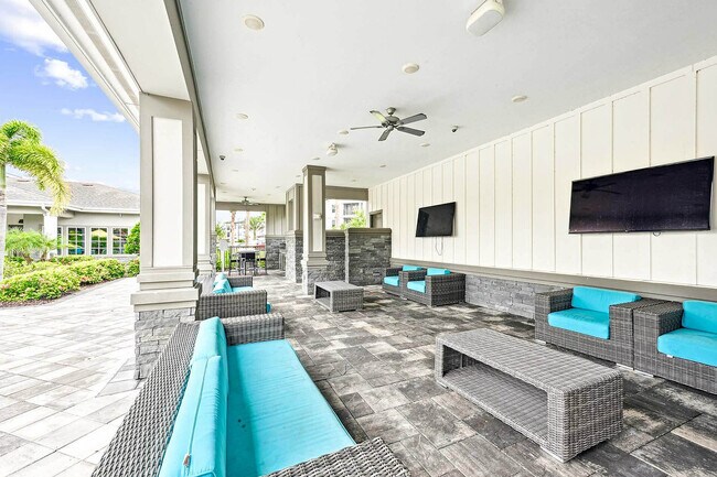 Pool 5 - Halston Waterleigh