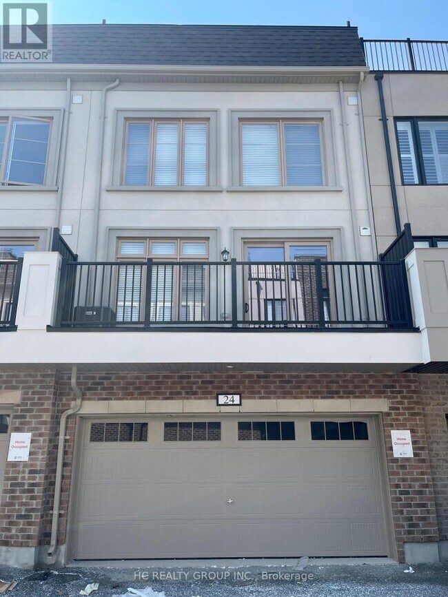 Photo - 24 Guardhouse Cres