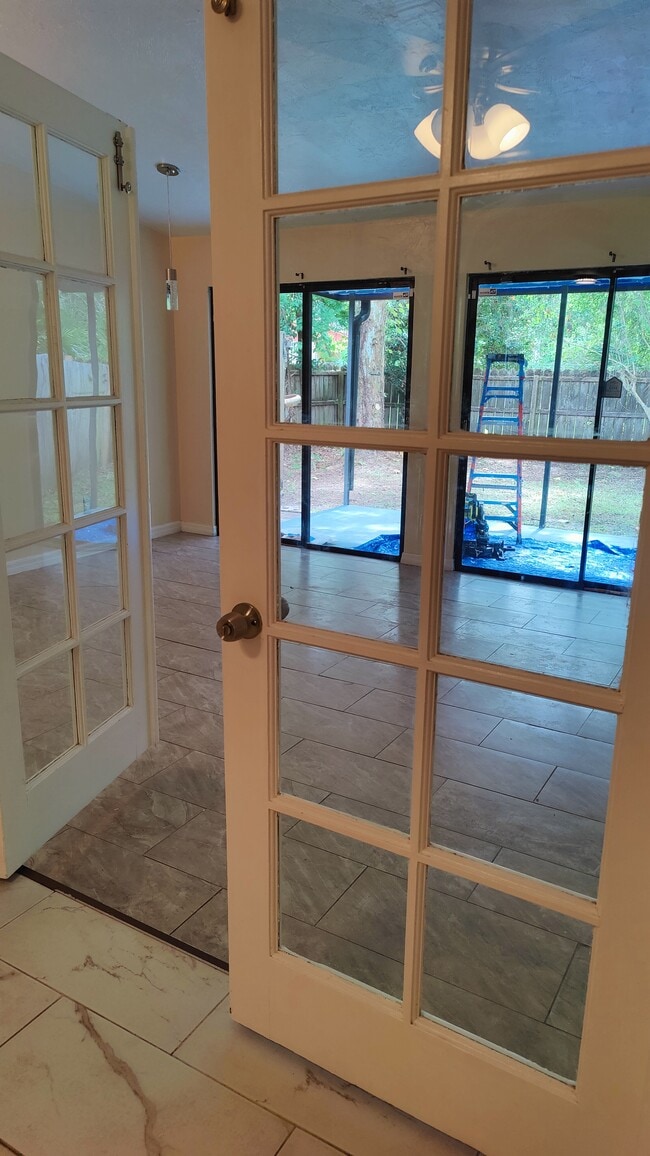 Photo - 4212 NE 17th Ter