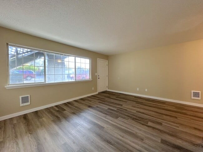 Photo - Washington Oaks