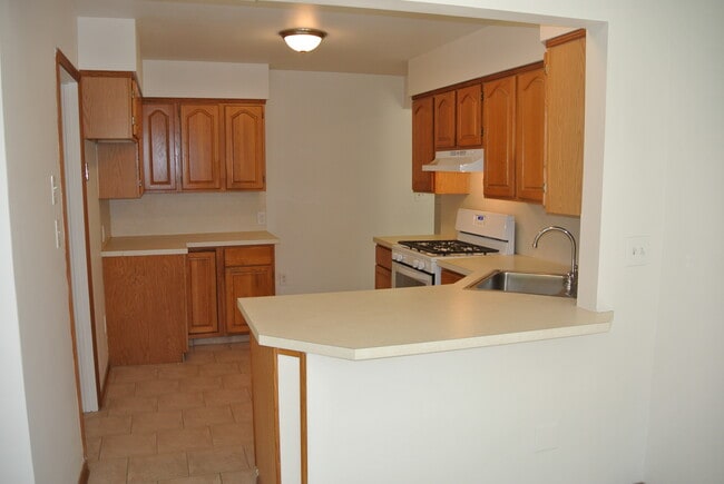 Photo - 1707 Sommerell Ave