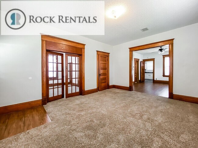Photo - Large 4 Bed 2 Bath Home