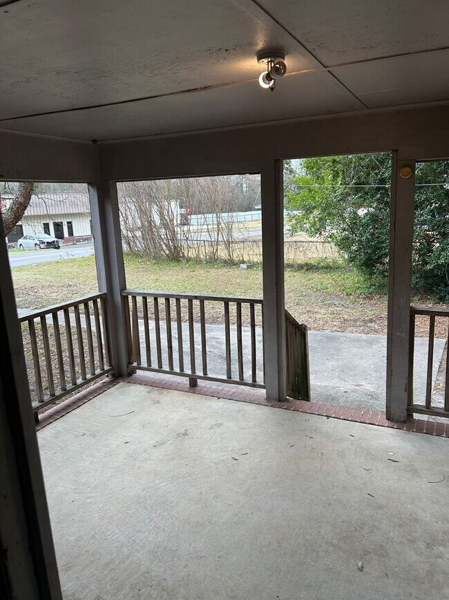 Photo - 321 Soperton Ave