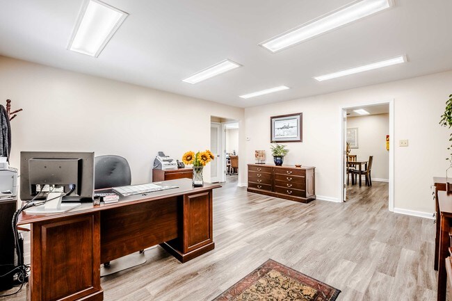 Photo - Avalon Townhouse Apartments