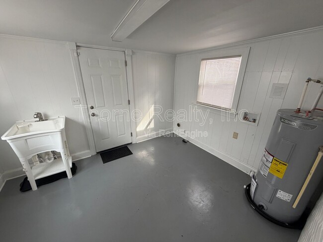 Photo - 1228 Griffin St