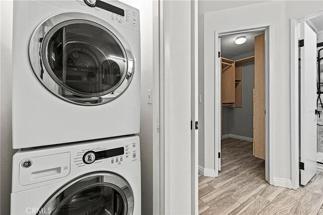 Photo - 24143 Del Monte Dr.