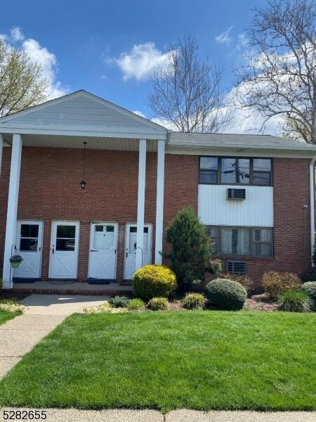 Photo - 1 Colonial Dr Unit 1B