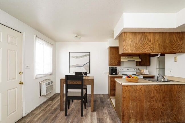 Photo - Belmont Heights