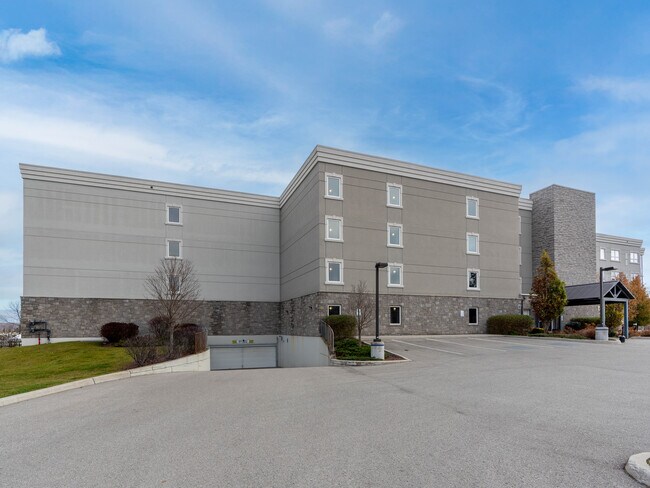 Photo - Baypoint Villas