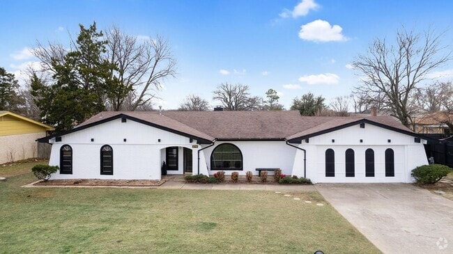 Building Photo - Fully furnished Airbnb with a pool Rental