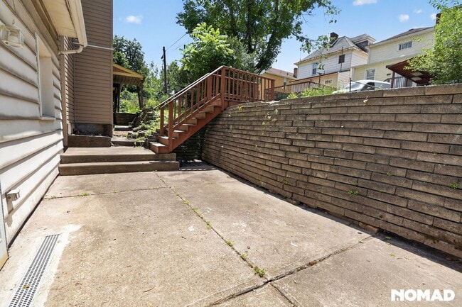 Photo - 1117 Chartiers Ave