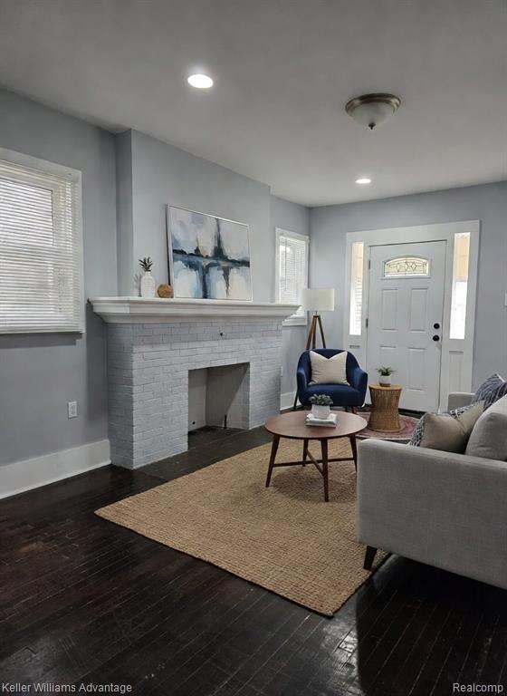 Photo - 2030 Hazelwood St