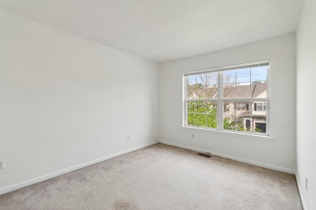 Photo - 232 Tall Pines Dr