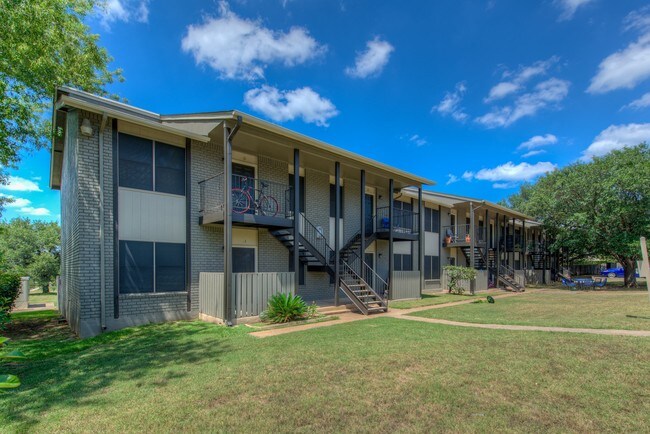 Pecan Creek Apartments - Pecan Creek Apartments