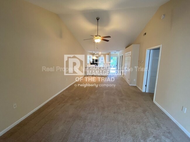 Photo - 3389 Hyde Pl Cir