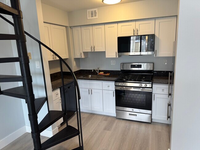 Photo - 2606 Parrish St Unidad Apt B