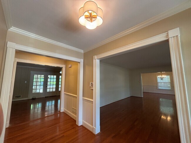 Photo - 1513 Raeford Rd