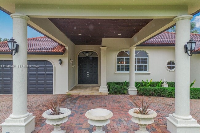 Photo - 10261 SW 58th St