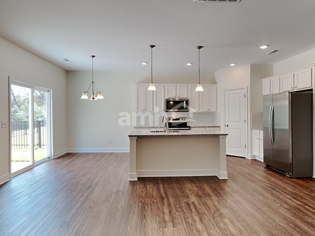 Photo - 3028 Esquire Dr