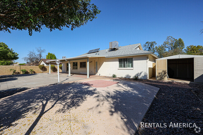 Building Photo - 863 W Meseto Ave Rental