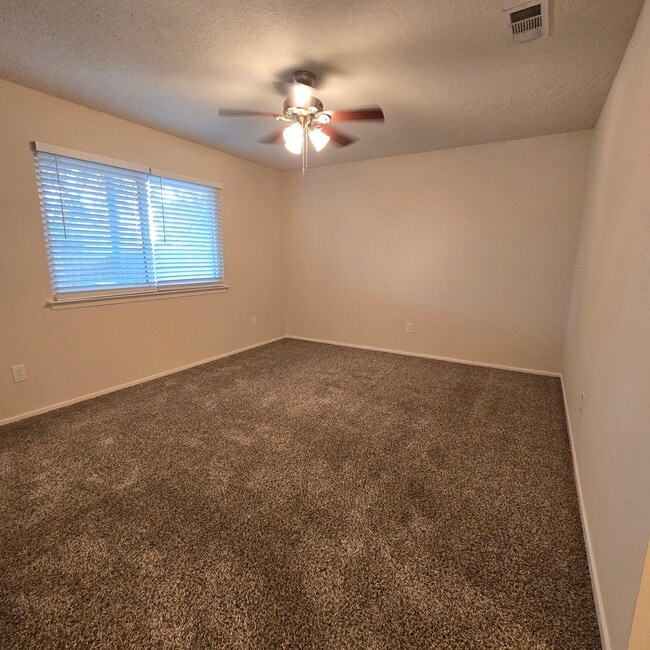 7222 Ridgeberry Dr