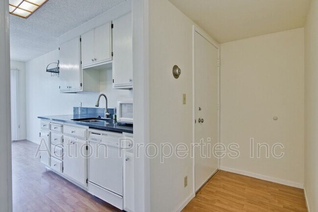 Photo - 255 S Rengstorff Ave Unit #29