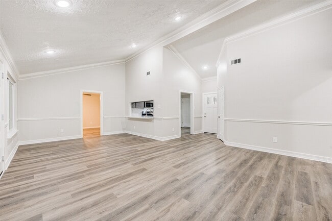 Photo - 1823 Grand Park Dr