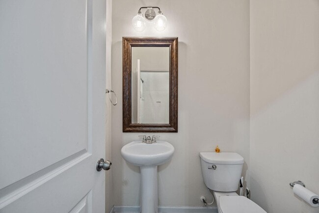 Photo - 8988 Cat Tail Pond Rd