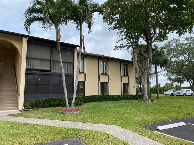 Photo - 825 Sky Pine Way Unit C1