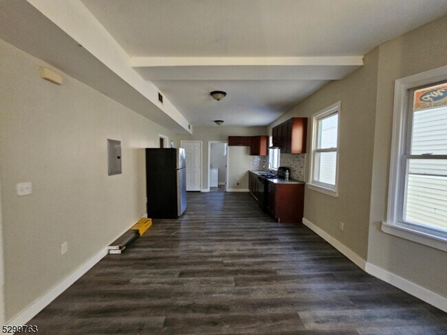 Photo - 96 S 7th St Unidad 2