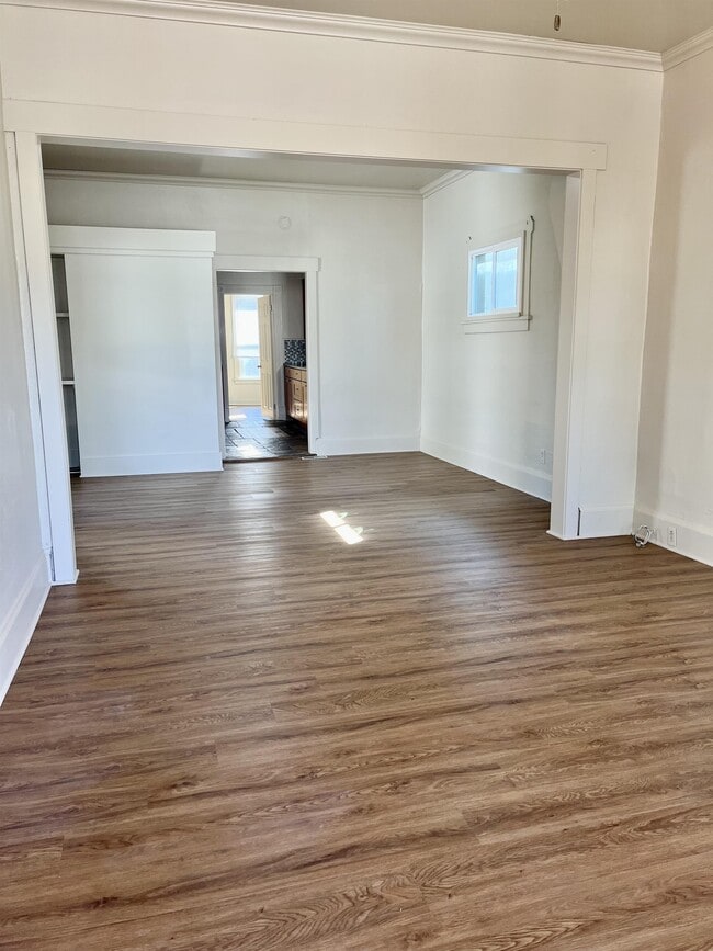 Photo - 1024 8th Ave N