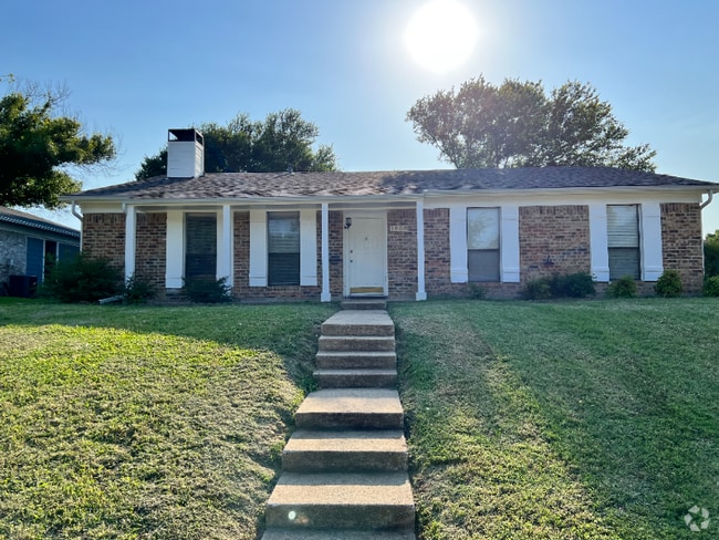 Building Photo - 1505 Larchmont Dr Rental