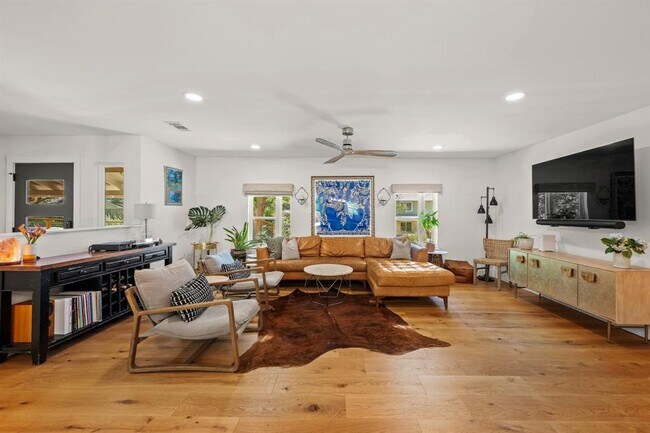 Photo - 2215 Alta Vista Ave