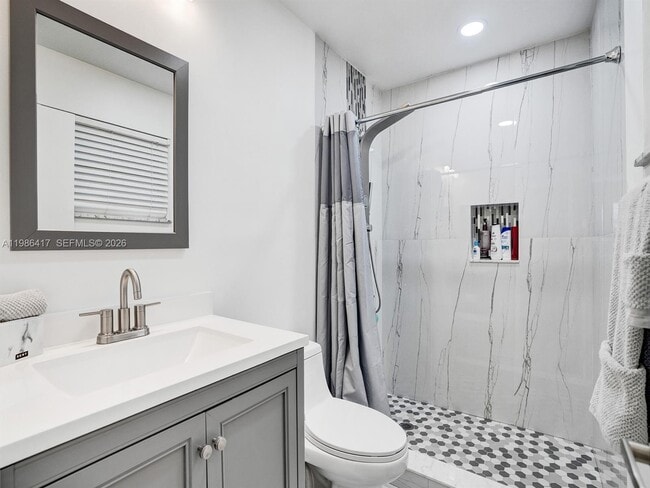 Photo - 217 SE 5th St