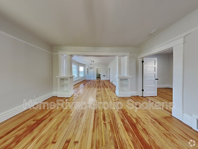 Building Photo - 2503 N Madelia St Rental
