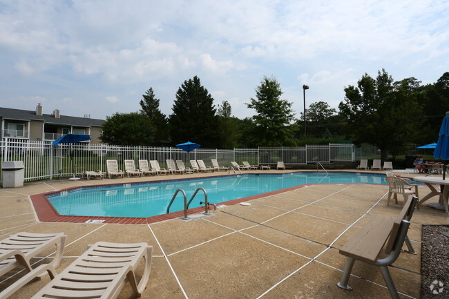 Meadows at Elk Creek - Meadows at Elk Creek Apartments